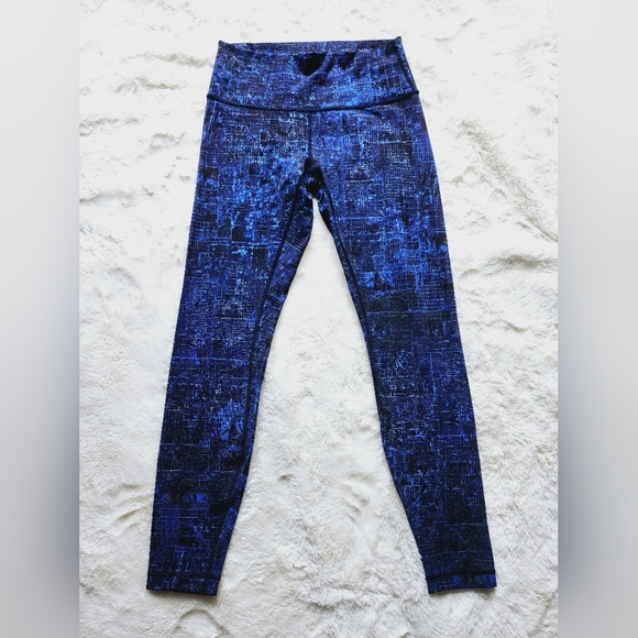 Lululemon Wunder Under Hi-Rise Tight 28". Size 8. City Lights Multi Black - Picture 11 of 11